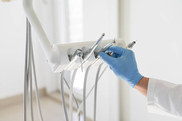 24/7 Emergency Dental Implants experts in Auburn, IN